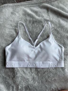 Nike NWOT Indy White Padded Light Support Sports Bra - S